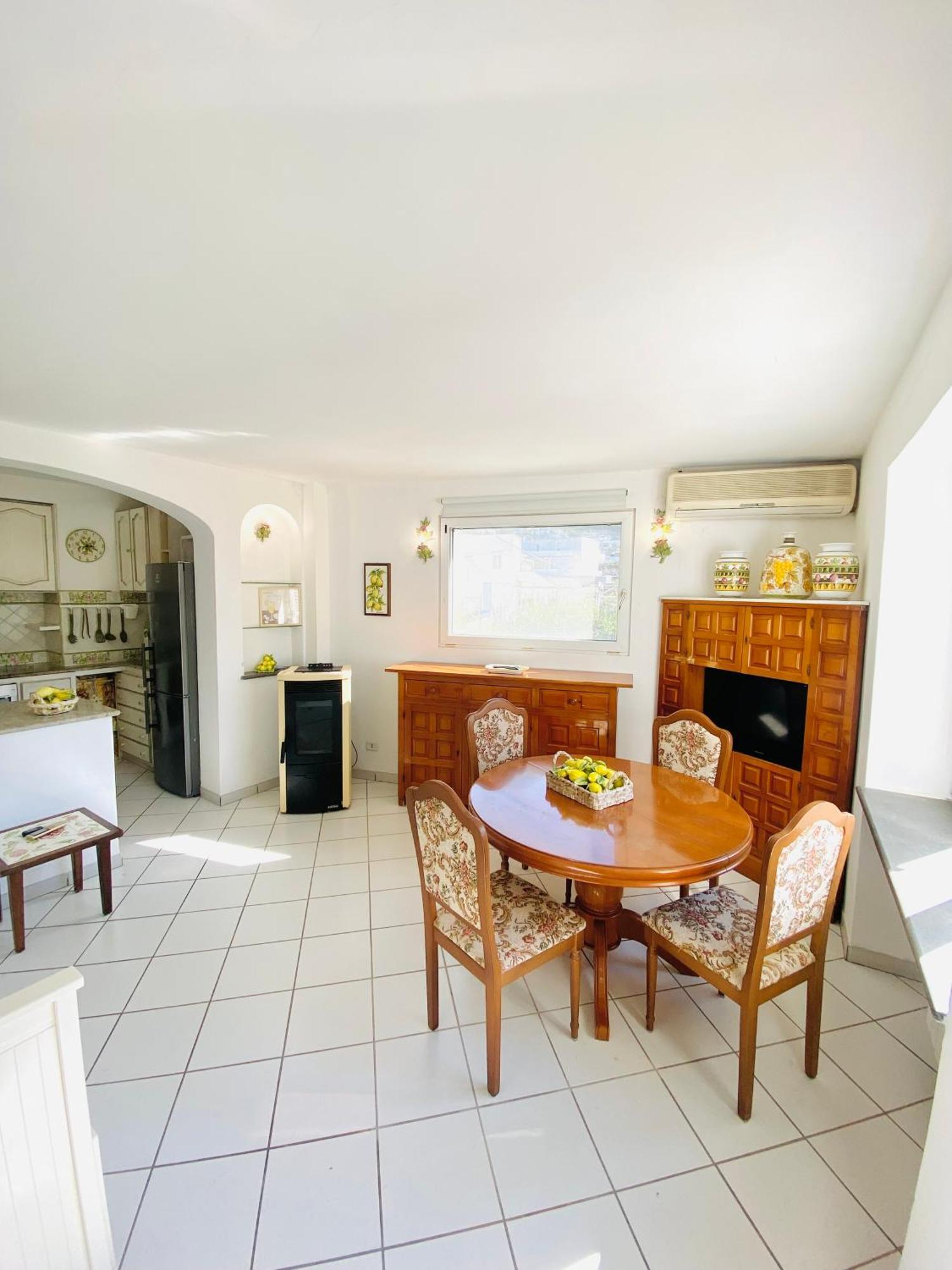 Casa Pippo 1 Βίλα Ανακάπρι Εξωτερικό φωτογραφία